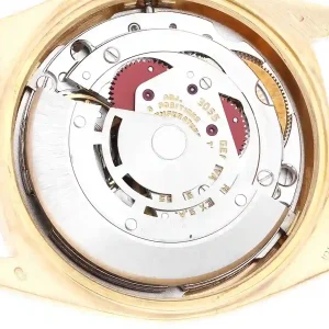 mechanism of the watch